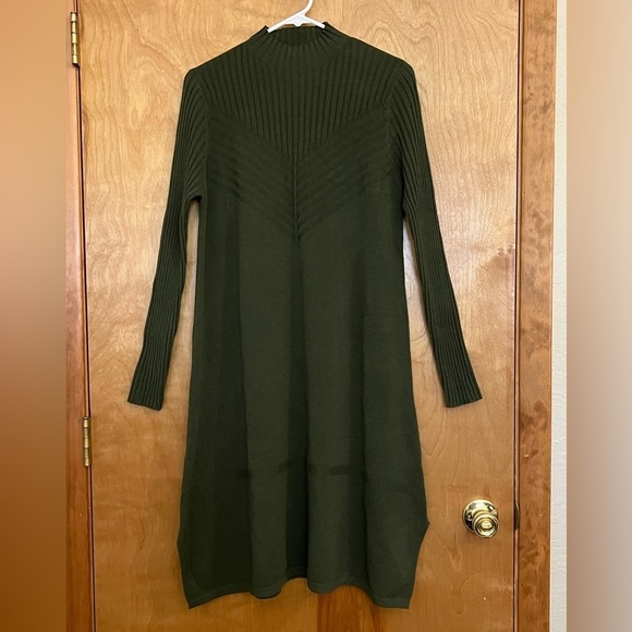 Cashmere Forest Green Ribbed Mock Neck Dress 8/10 - Picture 1 of 6